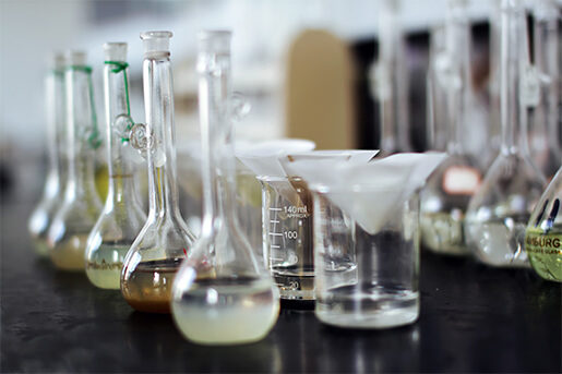Leaching Solution Preparation: Balancing Recovery and Safety
