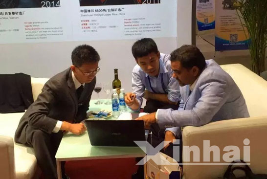 Photo of consultin Photo of consulting