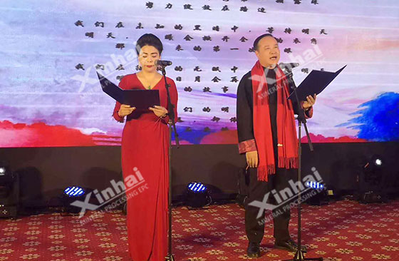 Mr.-Zhang-presented-his-poem-recitation