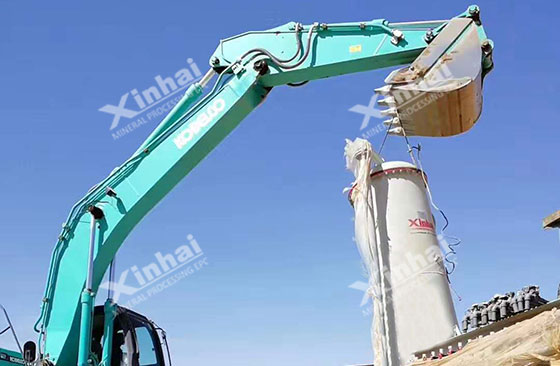 Xinhai-installation-and-commissioning-team-was-installing-zinc-powder-replacement-system-for-a-mineral-processing-plant-in-Sudan