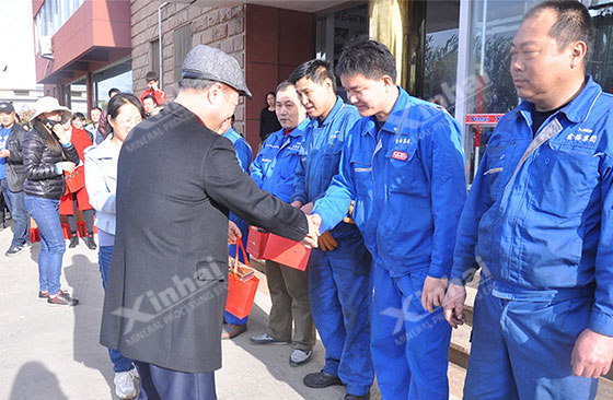 President Mr. Yunlong Zhang gave prize to winning staffs. President Mr. Yunlong Zhang gave prize to winning staffs.