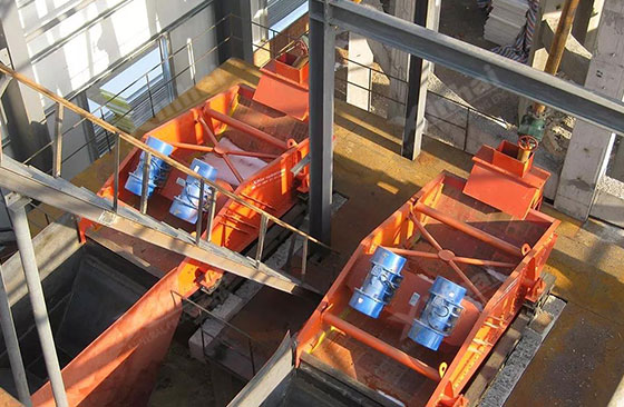 (Xinhai Mining tailings dry stacking scene) (Xinhai Mining tailings dry stacking scene)