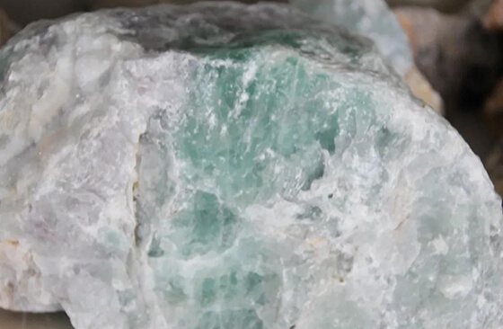 fluorite ore