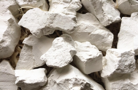 pure-kaolin-clay.png