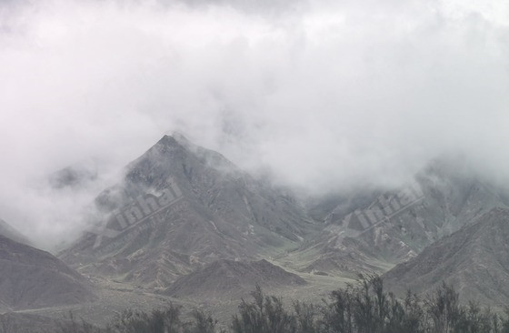 backup-04-misty-mountains-near-site.jpg backup-04-misty-mountains-near-site.jpg