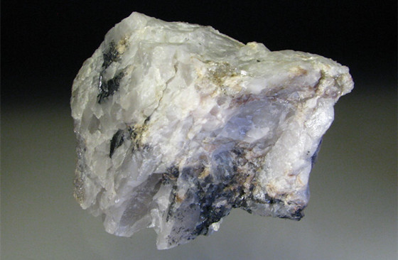 scheelite-ore-characteristics.jpg